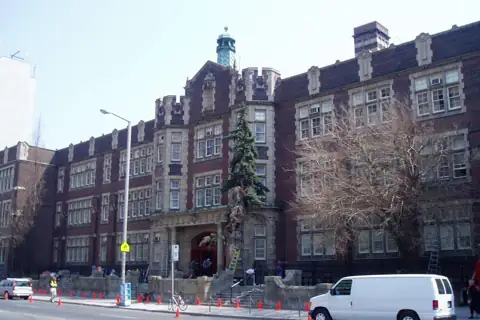 UTS University of Toronto Schools 校园照片 2